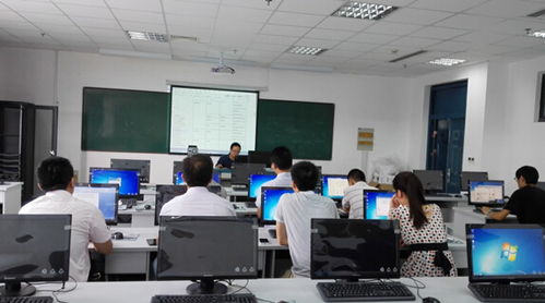 向着智造工程师的目标出发 计算机科学与技术系组织专业教师参加企业培训